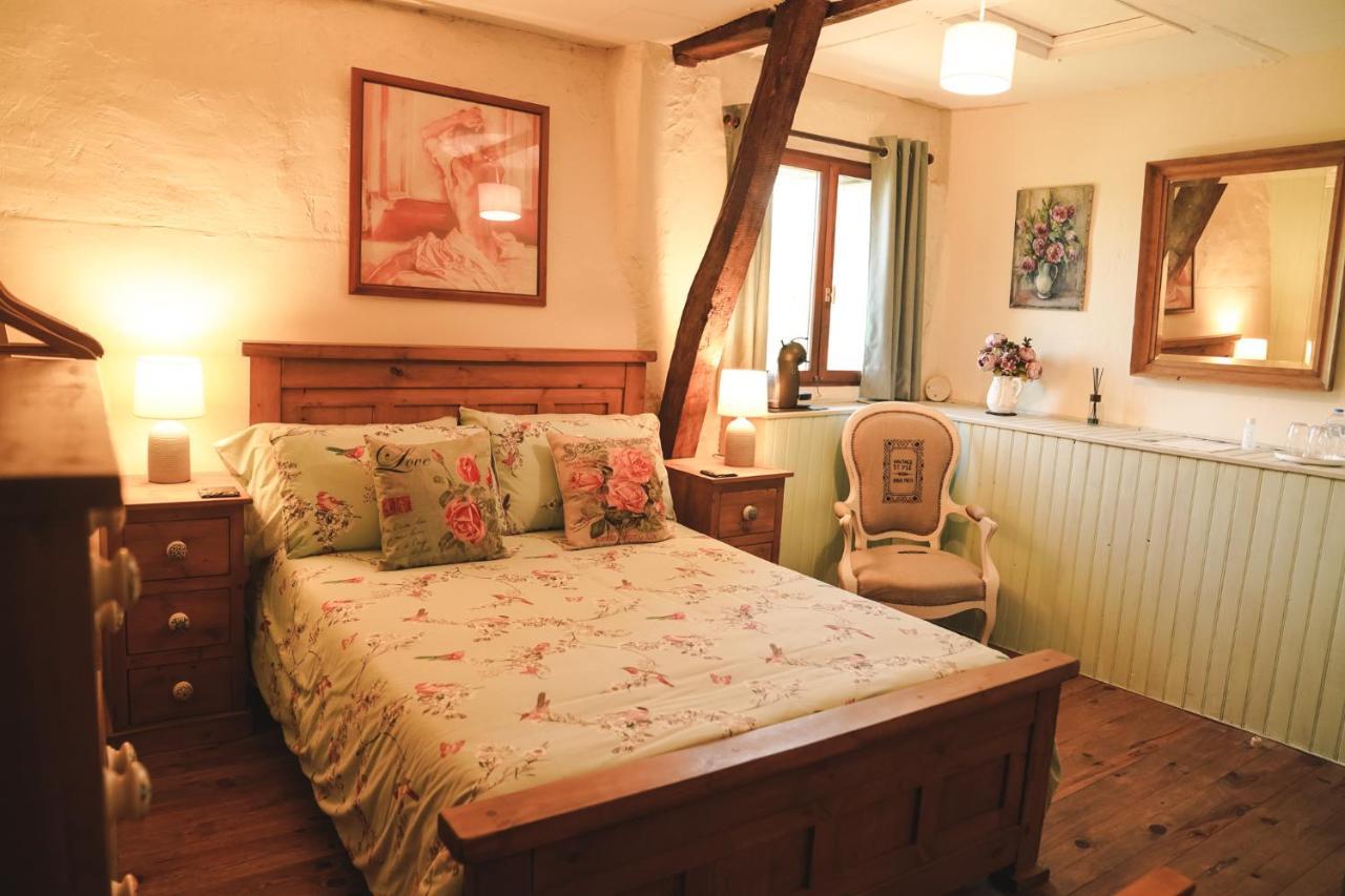 Michouat Chambre D'Hotes Vidou Exteriör bild